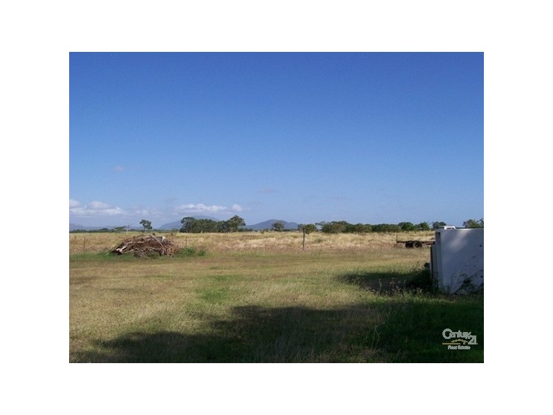 159 Inveroona Road, Bowen QLD 4805