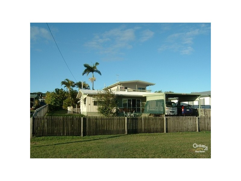 16 Wentworth Street, Bowen QLD 4805