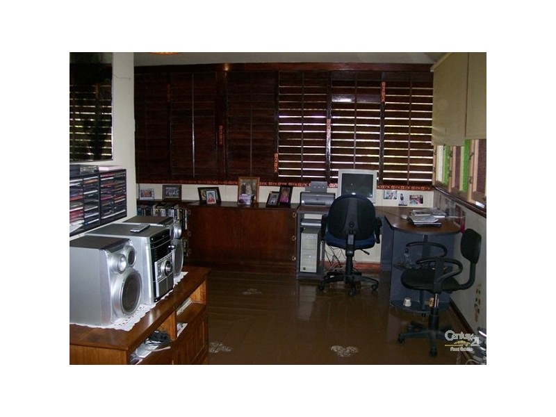 6 Hay Street, Bowen QLD 4805