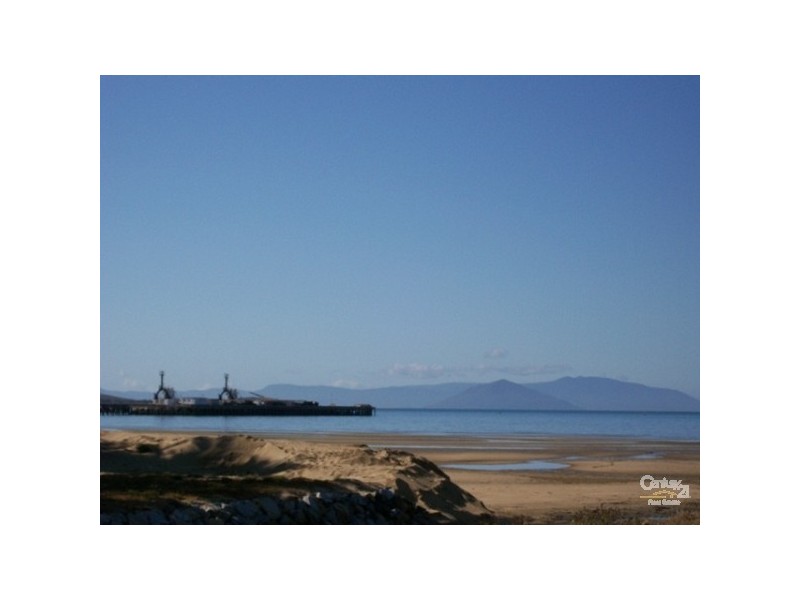 7a Thomas Street, Bowen QLD 4805