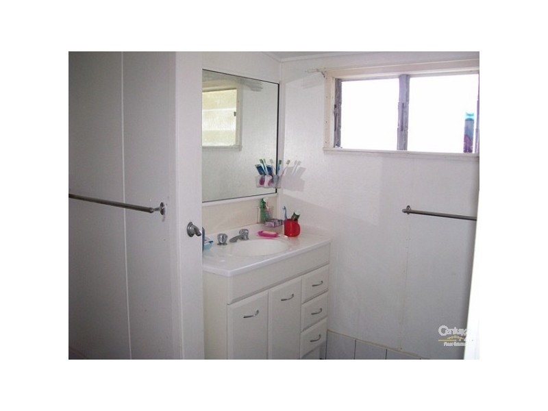 66 Livingstone Street, Bowen QLD 4805