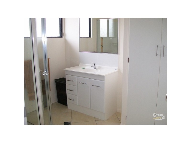 10 Lemon Grove Road, Bowen QLD 4805