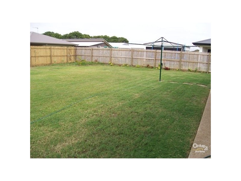 10 Lemon Grove Road, Bowen QLD 4805