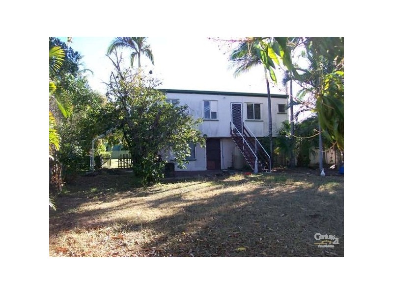 11 Mackenzie Street, Bowen QLD 4805