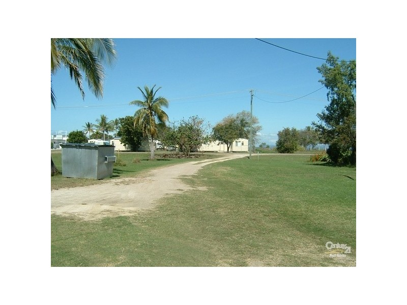 12 Dalrymple Street, Bowen QLD 4805