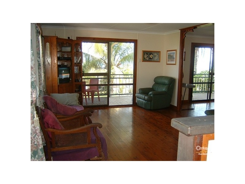 4 Wentworth Street, Bowen QLD 4805