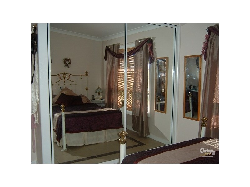 4 Wentworth Street, Bowen QLD 4805