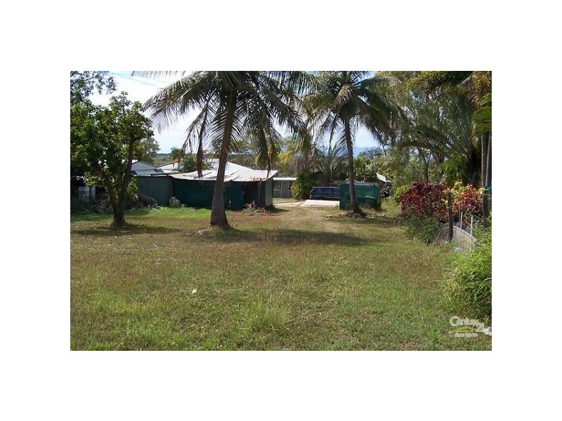 23 Queens Road, Bowen QLD 4805