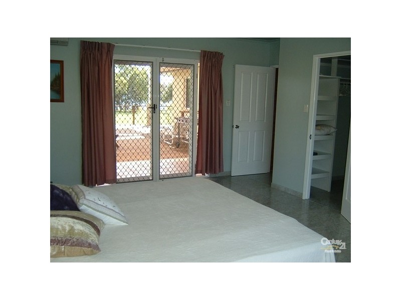 89a Horseshoe Bay Road, Bowen QLD 4805