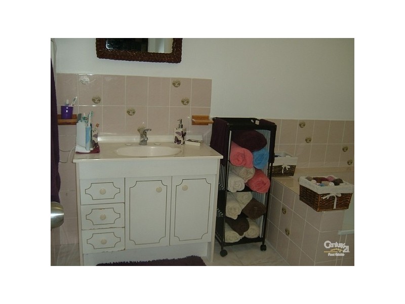 44 Jackson Street Merinda, Bowen QLD 4805