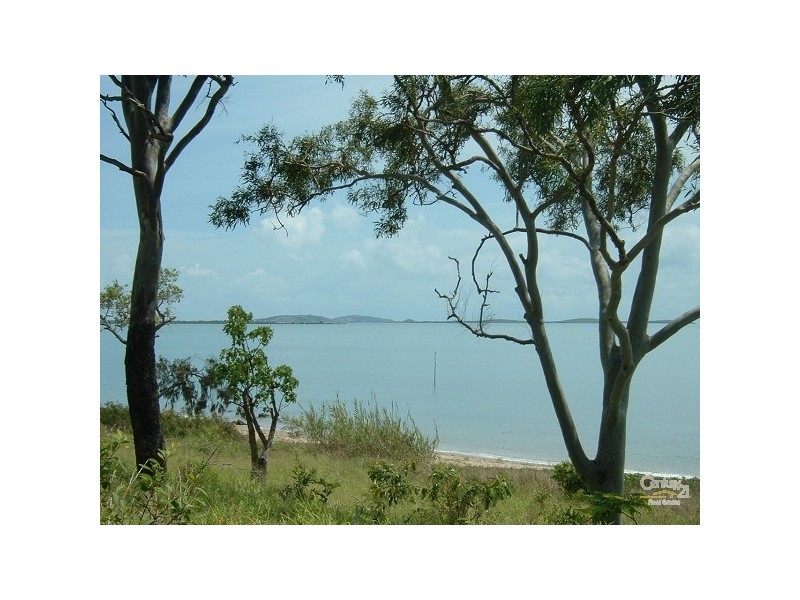 71 Pitcain Avenue, Bowen QLD 4805