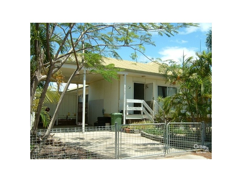 33 Coral Street, Bowen QLD 4805