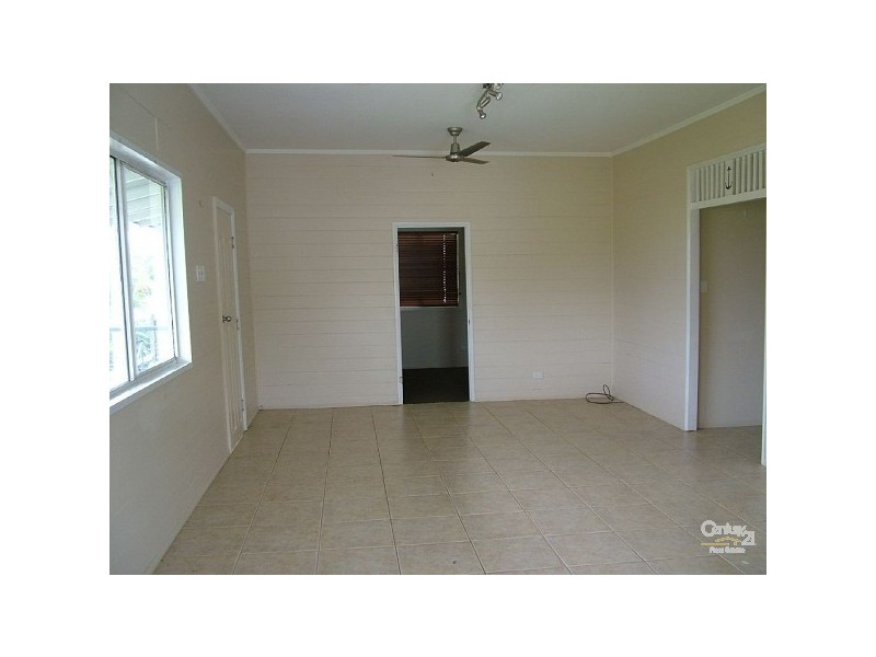 53 Whyte Avenue, Brisk Bay, Bowen QLD 4805