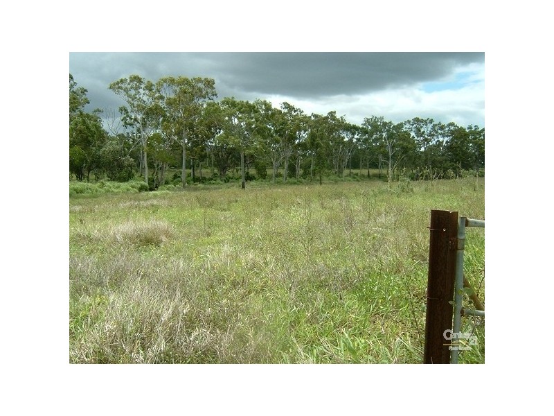 240 East Euri Road, Bowen QLD 4805