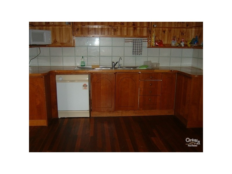 18969 Bruce Highway, Bowen QLD 4805