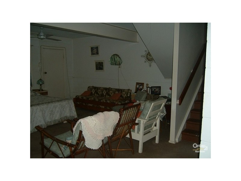 9 Elphinstone Street, Bowen QLD 4805