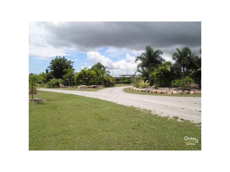 717 Bootooloo Road, Bowen QLD 4805