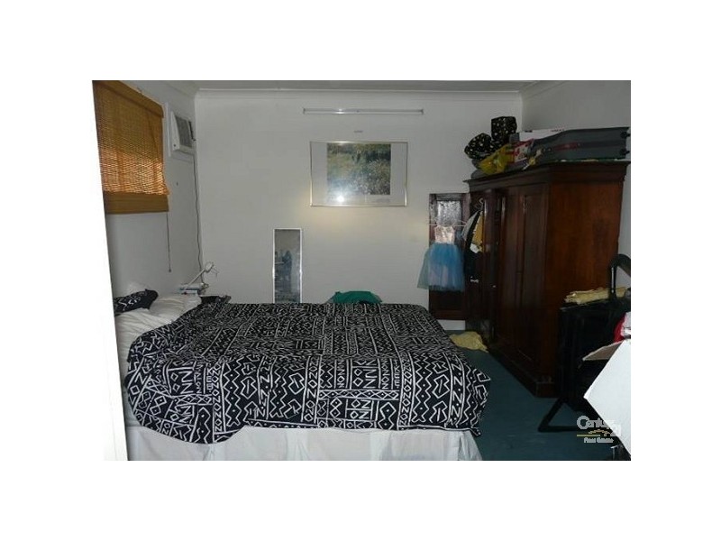 33 Murroona Street, Bowen QLD 4805