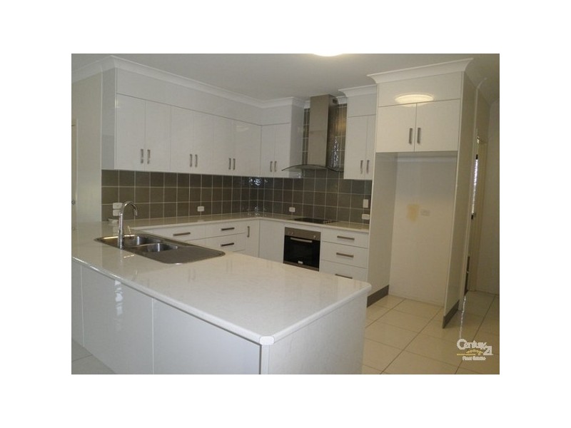 29 Matthews Street Merinda, Bowen QLD 4805