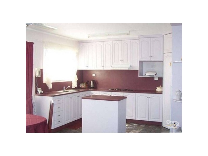 26 Thomas Street, Bowen QLD 4805