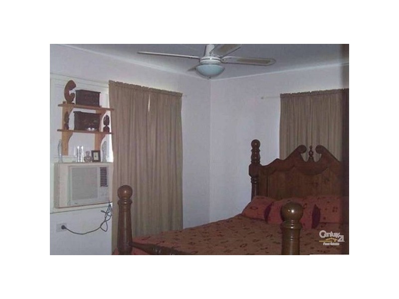 26 Thomas Street, Bowen QLD 4805