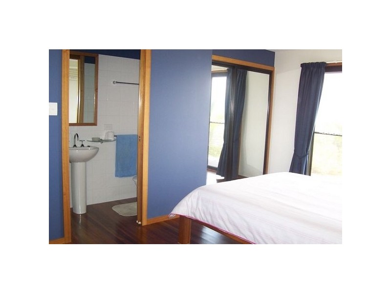 55 ADELAIDE TERRACE, Bowen QLD 4805