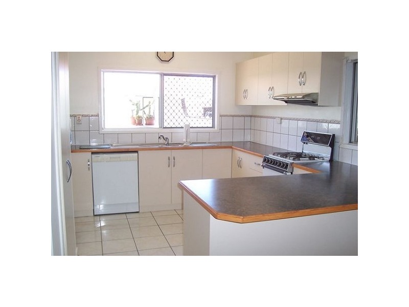 44 Avoca Road, Bowen QLD 4805