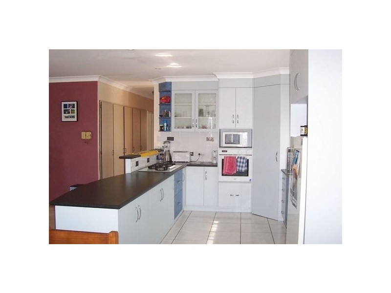 2 NORRIS STREET, Bowen QLD 4805