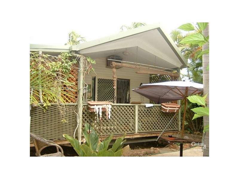 36 Gloucester Street QUEENS BEACH, Bowen QLD 4805