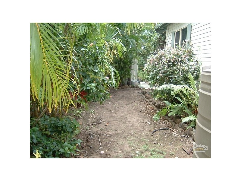 36 Gloucester Street QUEENS BEACH, Bowen QLD 4805