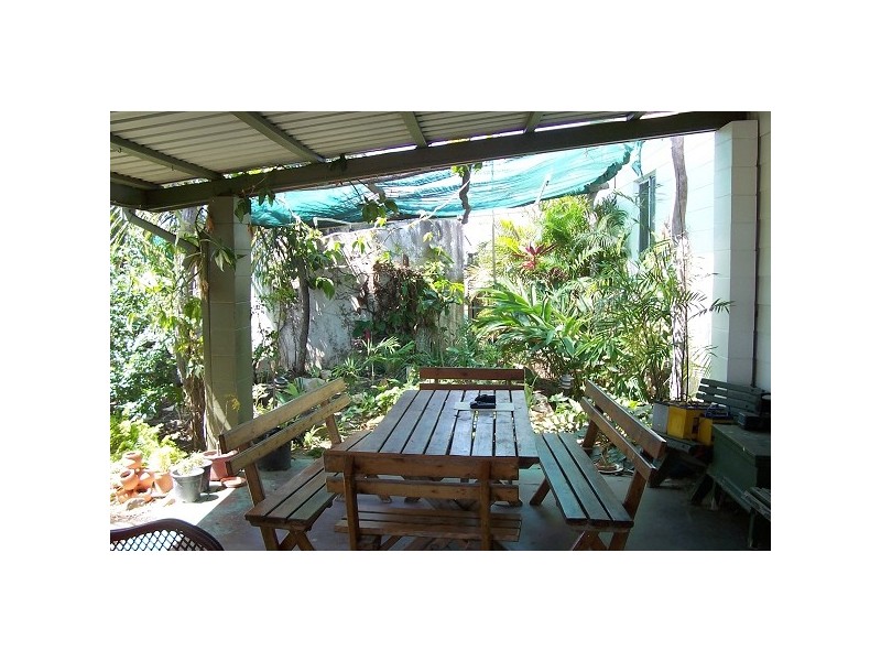 697 BOOTOOLOO ROAD, Bowen QLD 4805