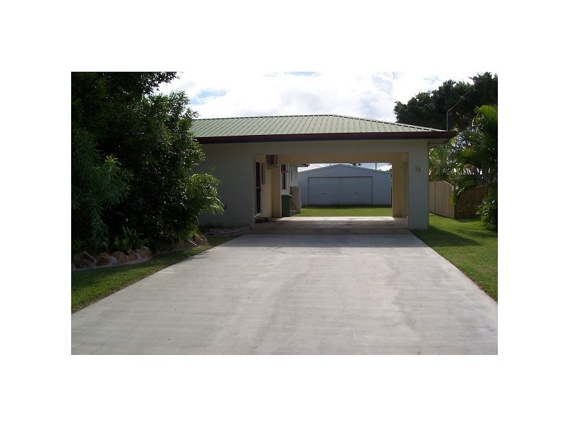 18 Brighton Road, Bowen QLD 4805