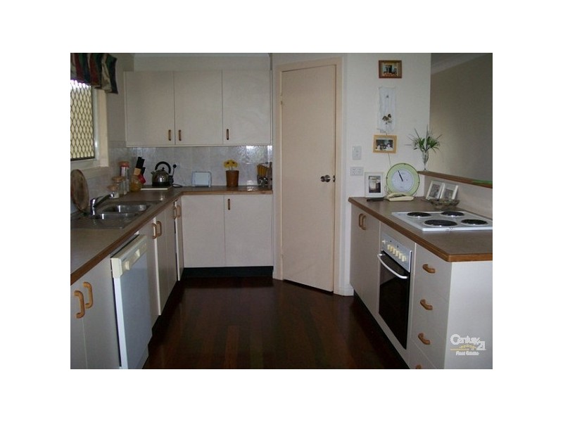 10 King Street, Bowen QLD 4805