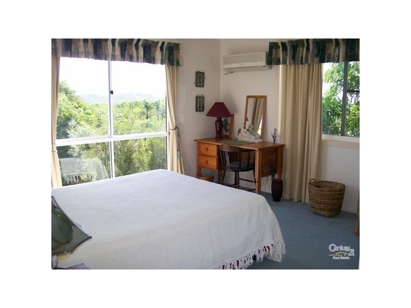 10 King Street, Bowen QLD 4805