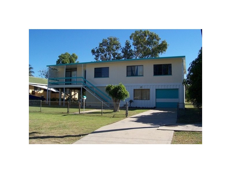 45 Holborne Street, Bowen QLD 4805
