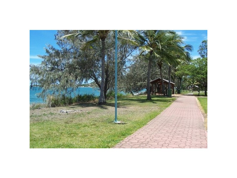 Cnr Stuart Tooth Drive and Crofton Street, Bowen QLD 4805