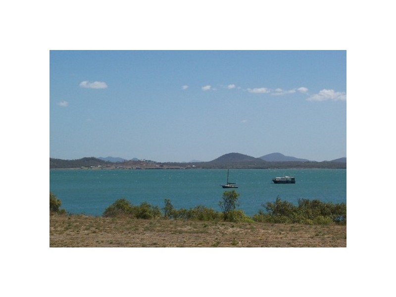 52 Wentworth Street, Bowen QLD 4805