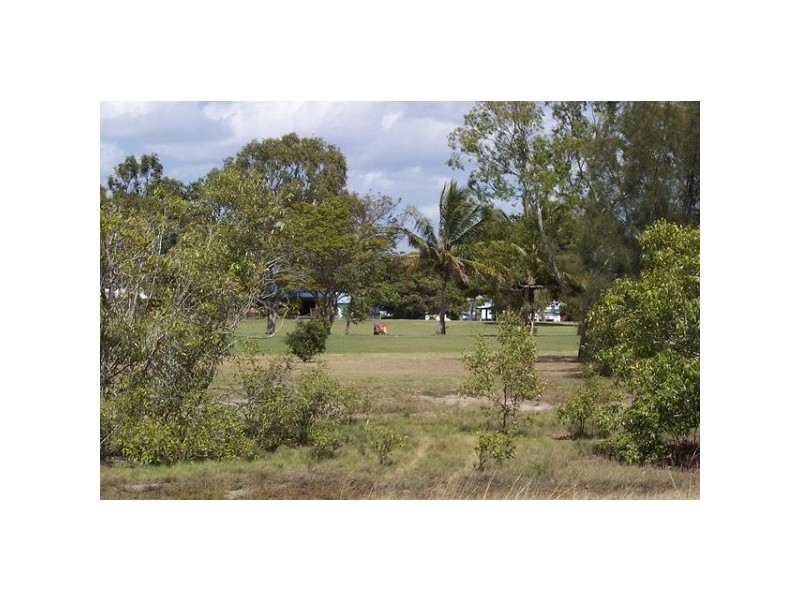 2 Nona Street, Bowen QLD 4805