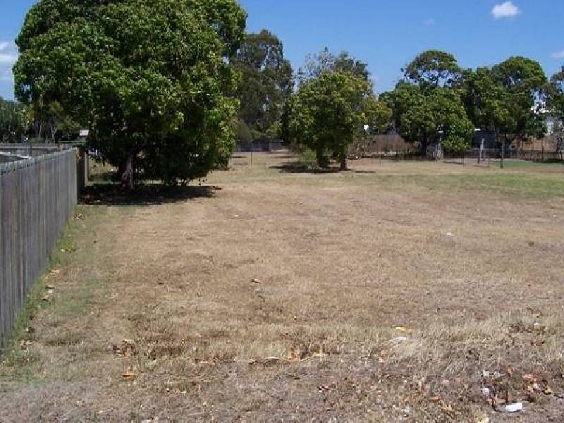 45 Gregory Street, Bowen QLD 4805