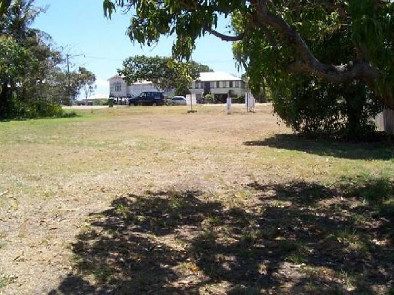 45 Gregory Street, Bowen QLD 4805