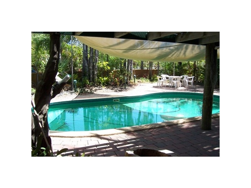 27 Gilbert Street QUEENS BEACH, Bowen QLD 4805