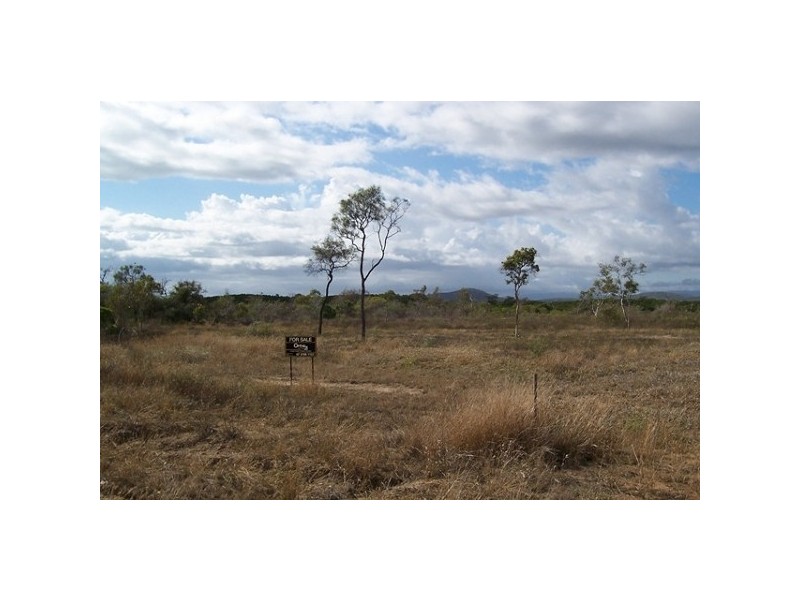 25 Adelaide Terrace, Bowen QLD 4805