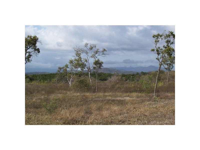 25 Adelaide Terrace, Bowen QLD 4805