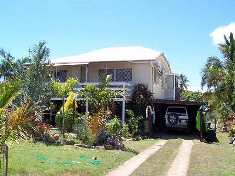 37 Reynolds Street, Bowen QLD 4805