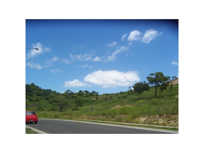 9 Allan Place, Bowen QLD 4805