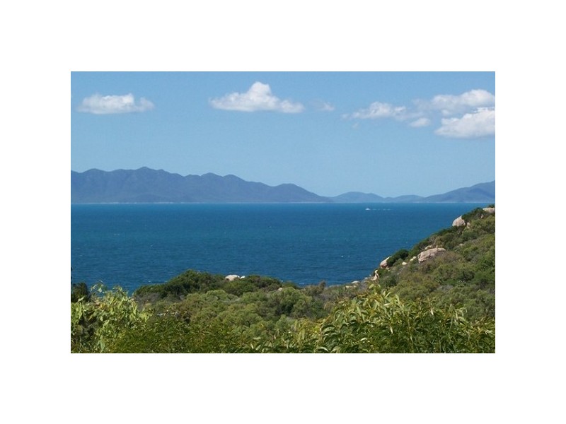 53 Murrays Bay Road MURRAYS BAY, Bowen QLD 4805