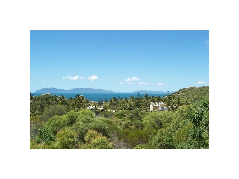 73 Murrays Bay Road MURRAYS BAY, Bowen QLD 4805
