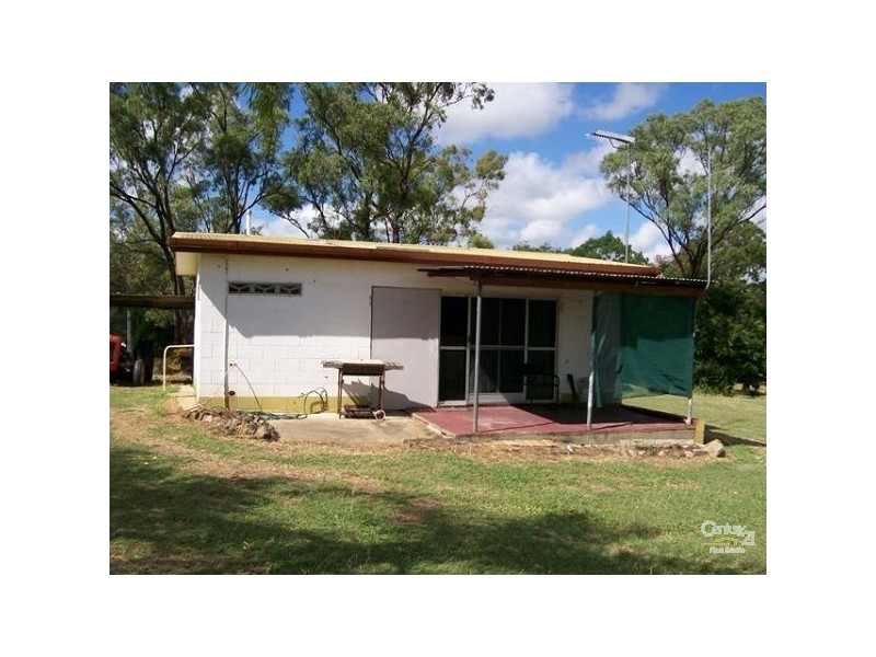 8 Heronvale Road, Bowen QLD 4805