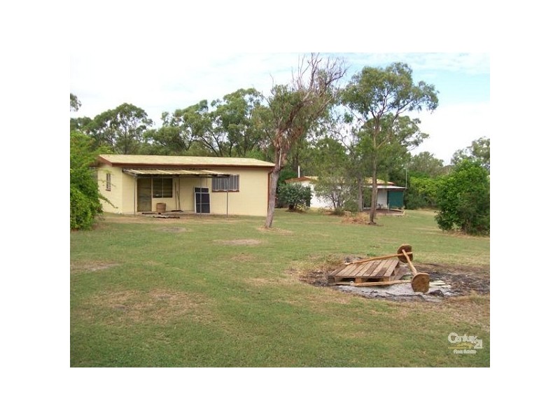 8 Heronvale Road, Bowen QLD 4805