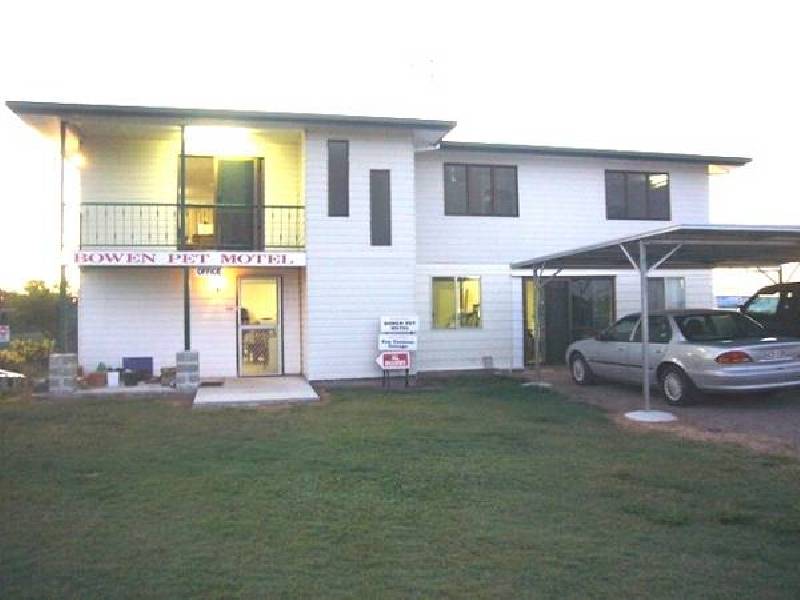 9 Eyles Road, Bowen QLD 4805